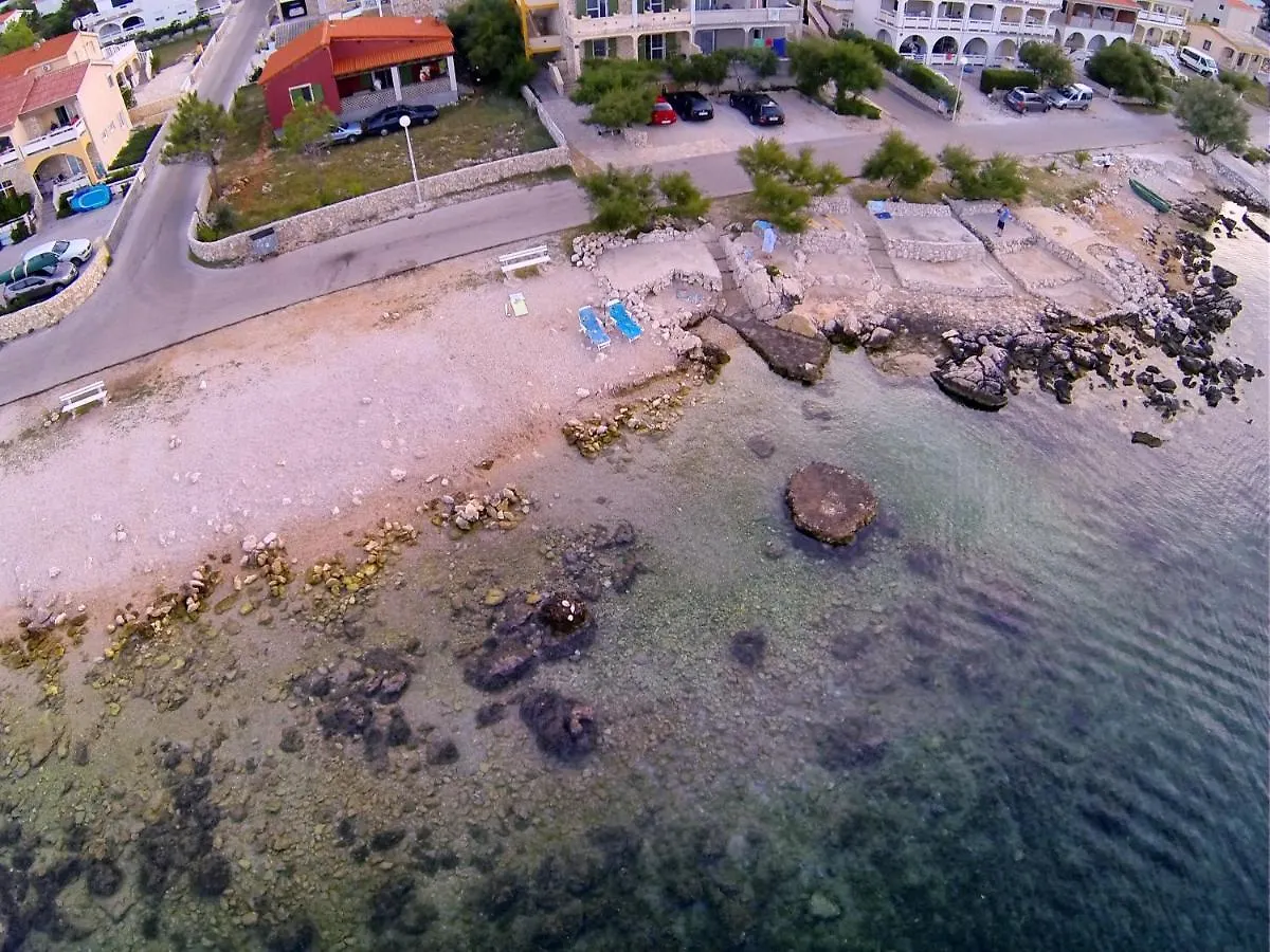 Apartments By The Sea Vir - Lozice, Vir - 22044